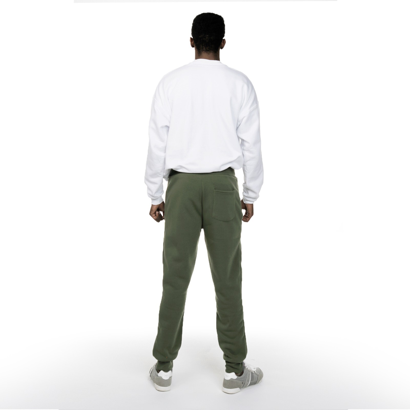 3 PACK: Men’s Fleece Lined Slim Fit Casual Tech Jogger Sweatpants Zipper Pockets