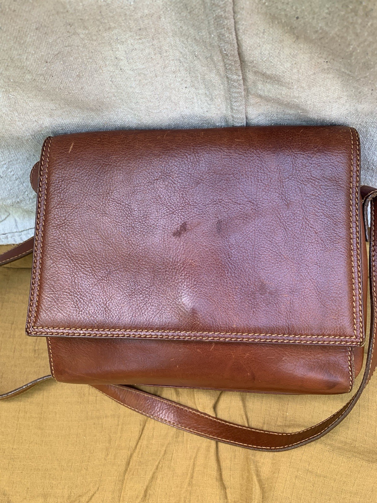 Marforio Venezia Brown Medium Crossbody Bag Magnetic Flap Zip Inner Pockets