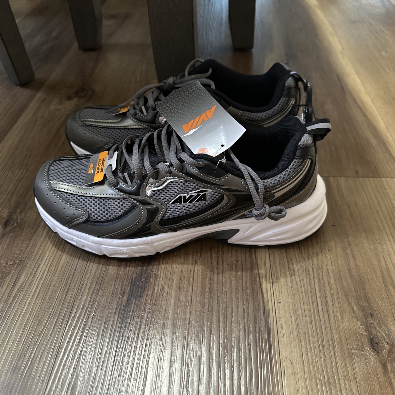 Avia Men’s 5000 Athletic Performance Running Shoes Gray Size 11.5 New Leather