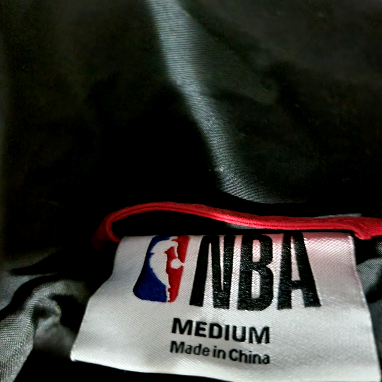 Chicago Bulls Bomber Jacket NBA Red Black Colour Block Long Sleeve Men Size M