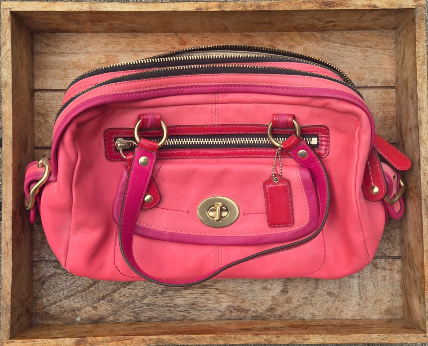 Authentic Coach Bonnie Pink Leather Satchel Purse M0873-13382