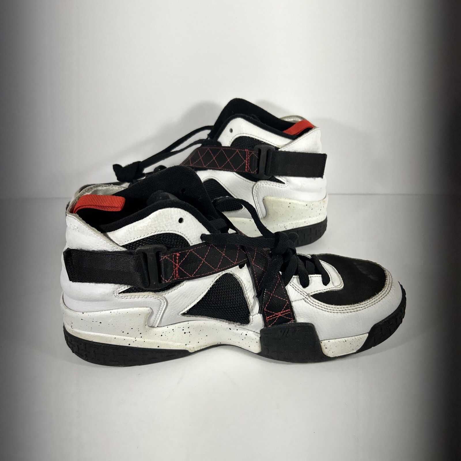 Nike Air Raid Black/University Red/White-Mens Basketball Shoes-Sz:11-#DD8559-100