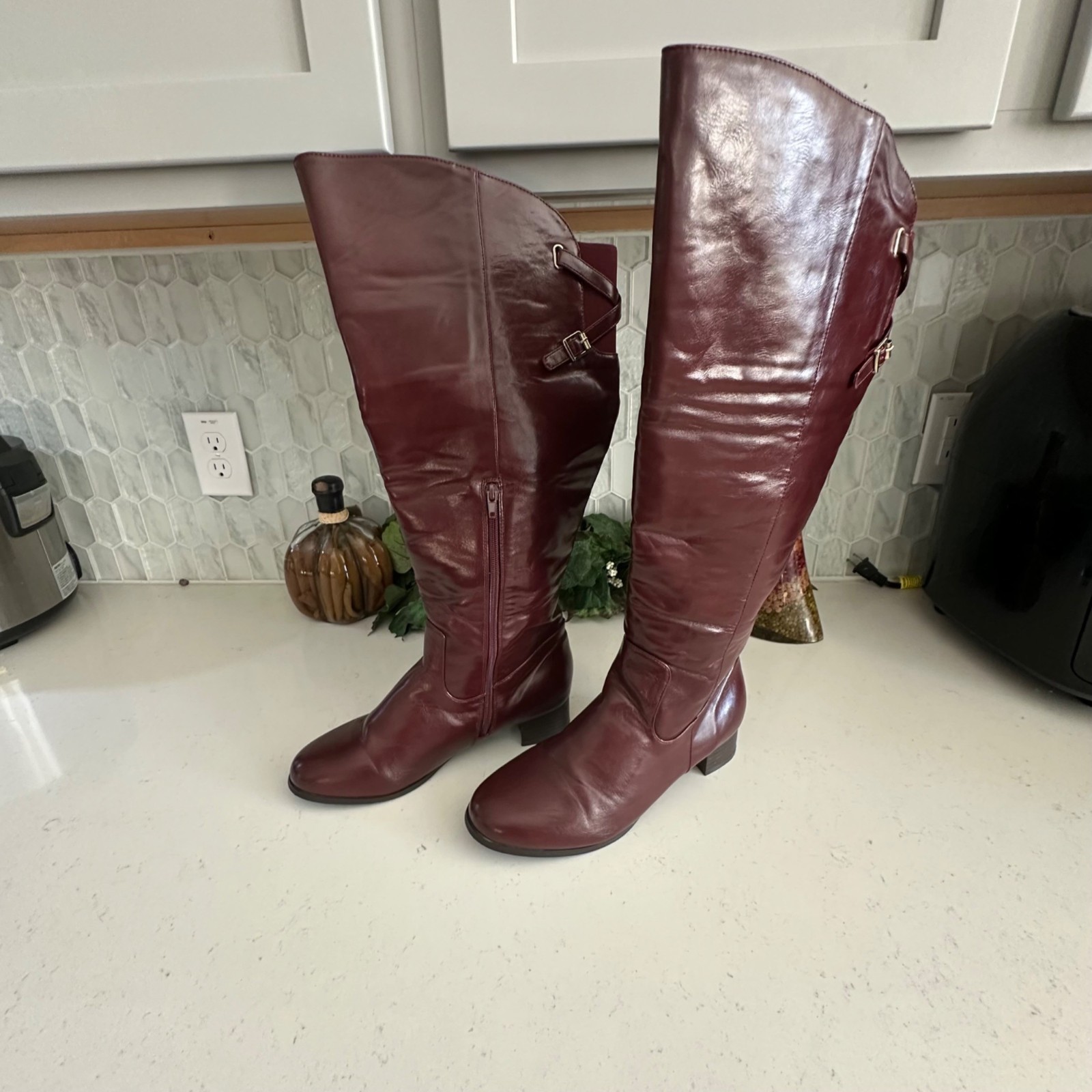 Boston Design Tall Wine Knee-High Boots 95M All Man Made Material