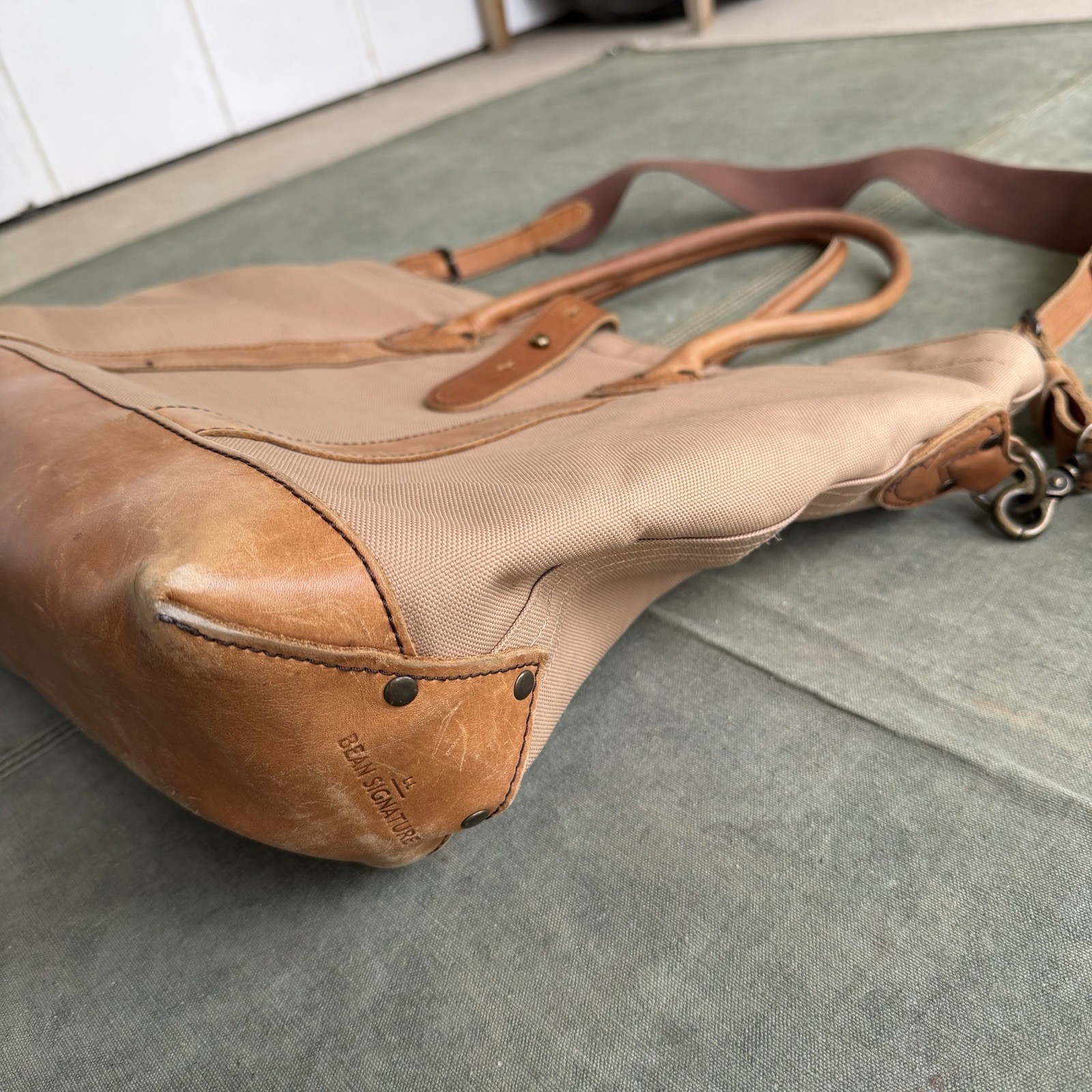 LL Bean Signature Boat And Tote Canvas Leather Strap Shoulder Duffle Boston Bag