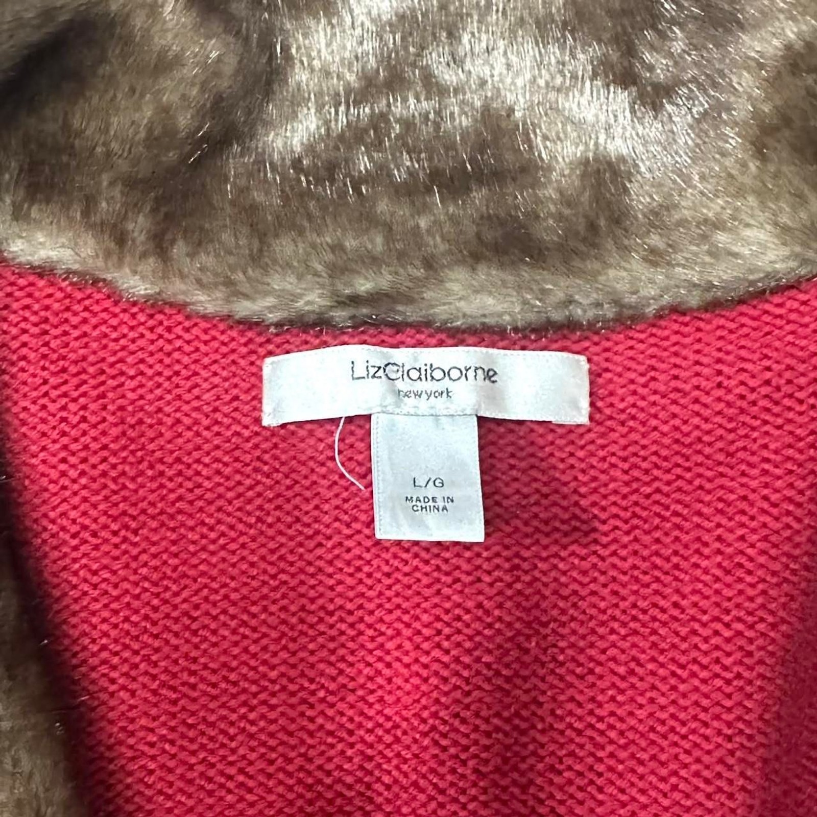 Y2K style red button up faux fur collar knit jacket chic, quiet luxury