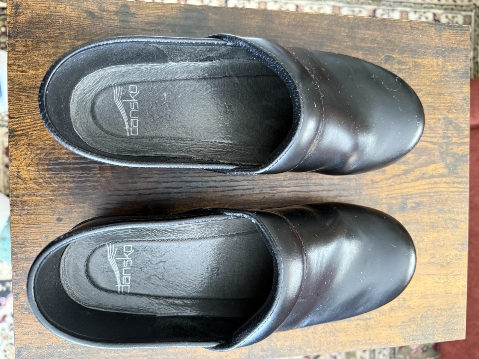 Dansko Professional Women’s US 9 Black Leather Slip-On Clogs Comfort Work