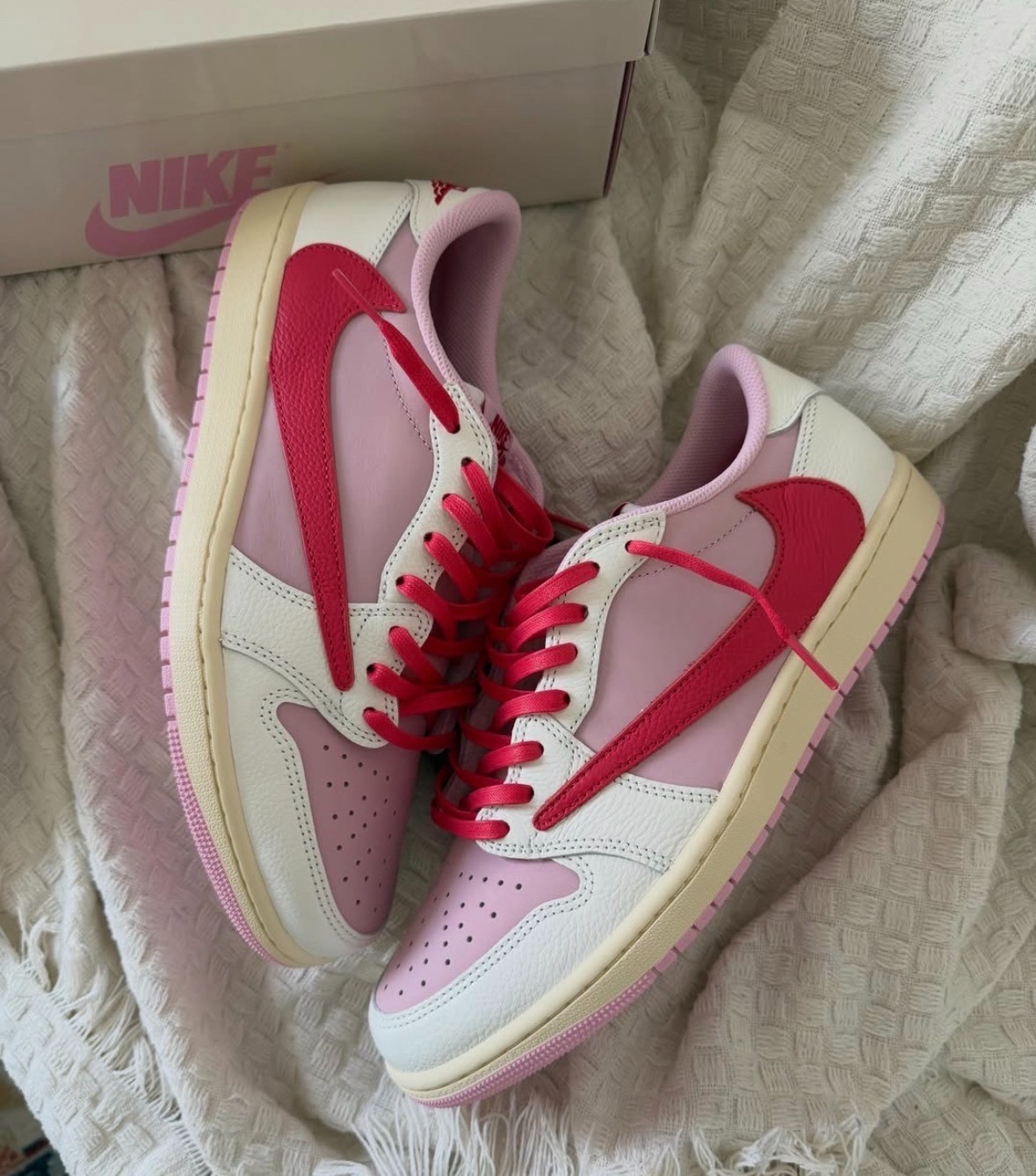 NEW Travis Scott x Air Jordan 1 Low OG SP Tropical Pink IQ7604-101