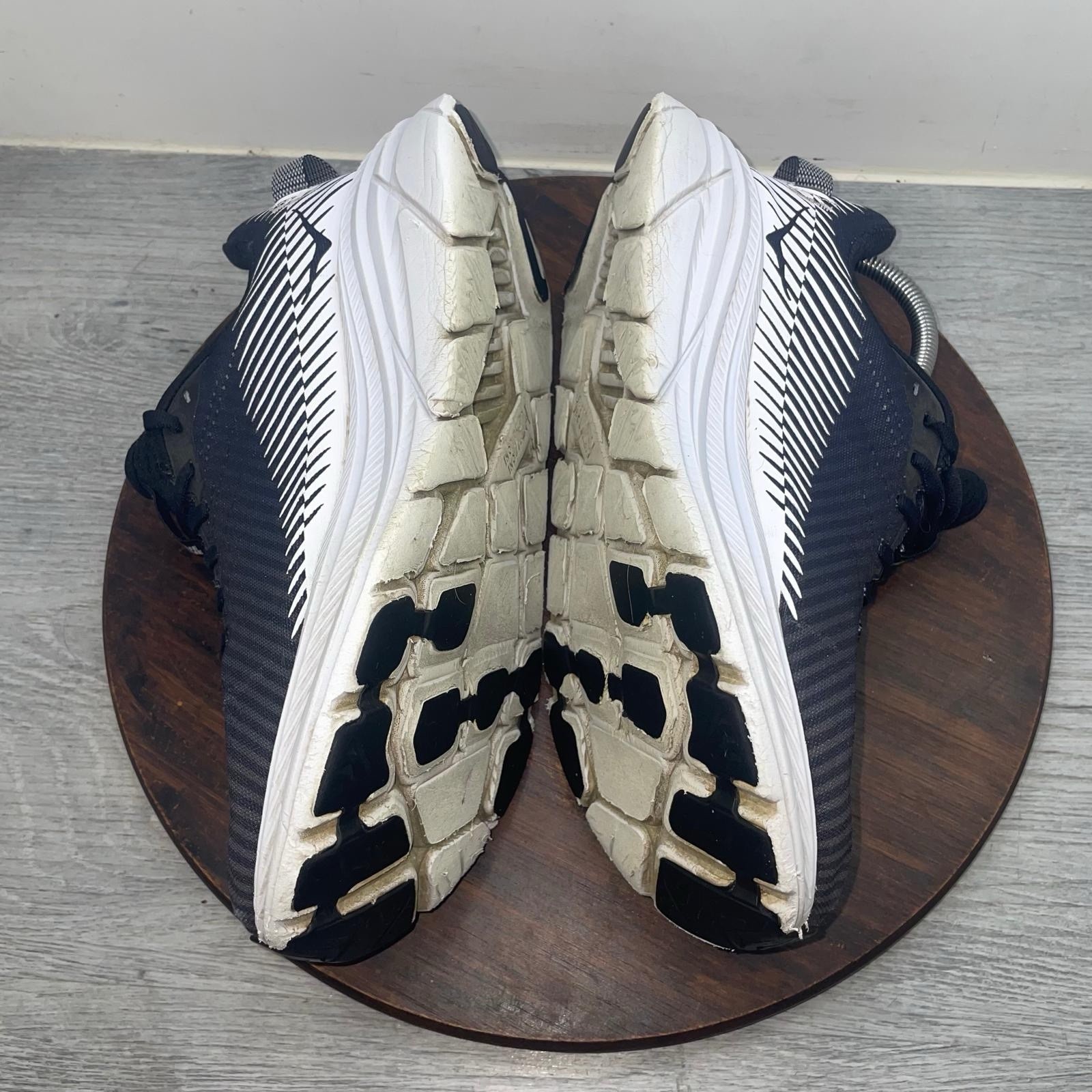 Hoka One One Rincon 2 Womens 10 Black White Athletic Running Shoes 1110515 BWHT