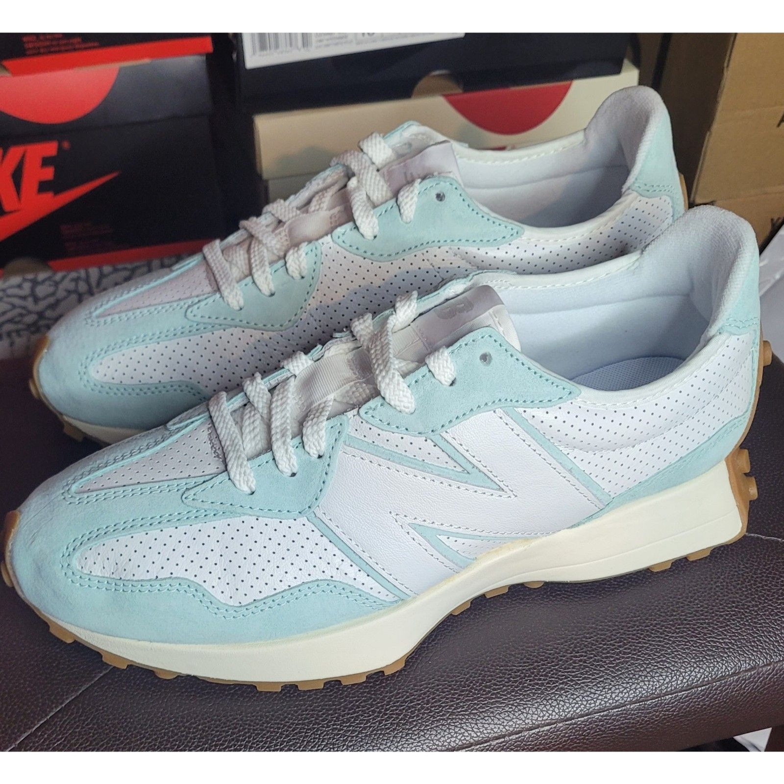 New Balance 327 MS327PP Men’s Size 10 White Mint Green Gum Sneakers NWB