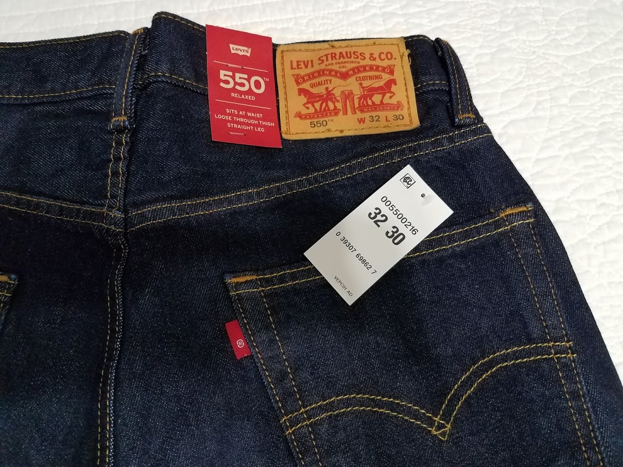 NEW LEVIS MENS 550 RELAXED DENIM BLUE JEANS 005500216 MANY SIZES AVAILABLE