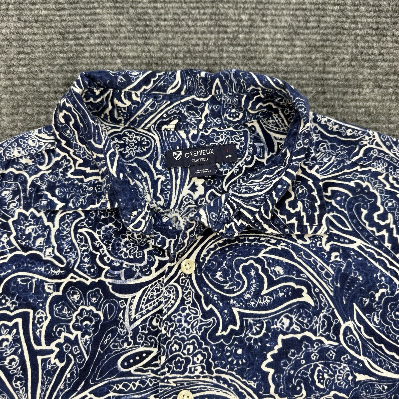 Cremieux Classics Mens Large Blue Paisley Short Sleeve Button Front 100% Cotton
