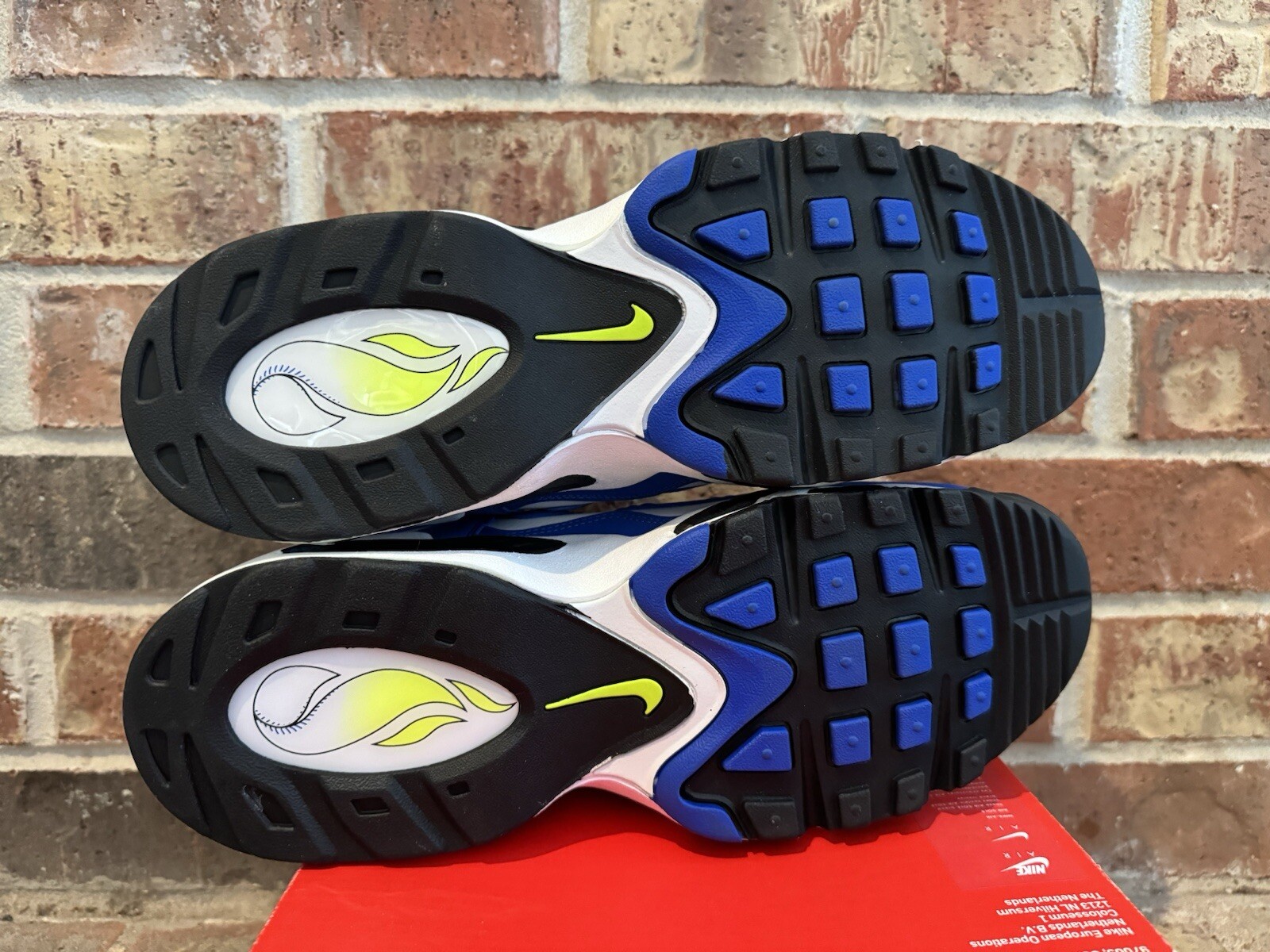 New 10.5 Nike Air Griffey Max 1 Varsity Royal Volt Sneakers 2021 DJ5161-400 Men