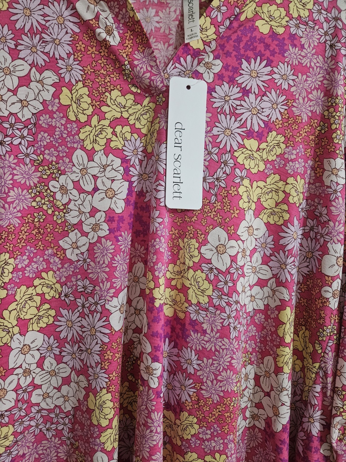NWT Women’s Dear Scarlett Size L In Full Bloom Lizzy Top Pink with Floral Print