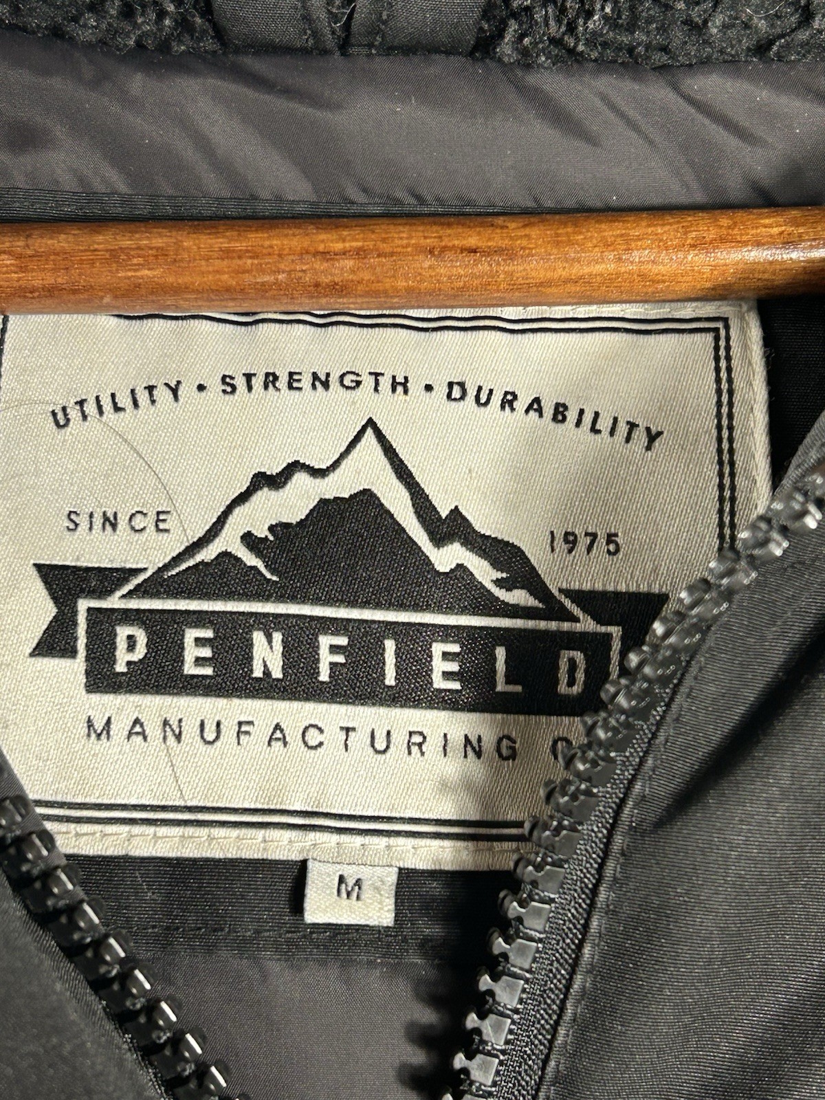 Penfield 80/20 Down Filled Toggle Duffle Parka Jacket Hooded Black Medium Read