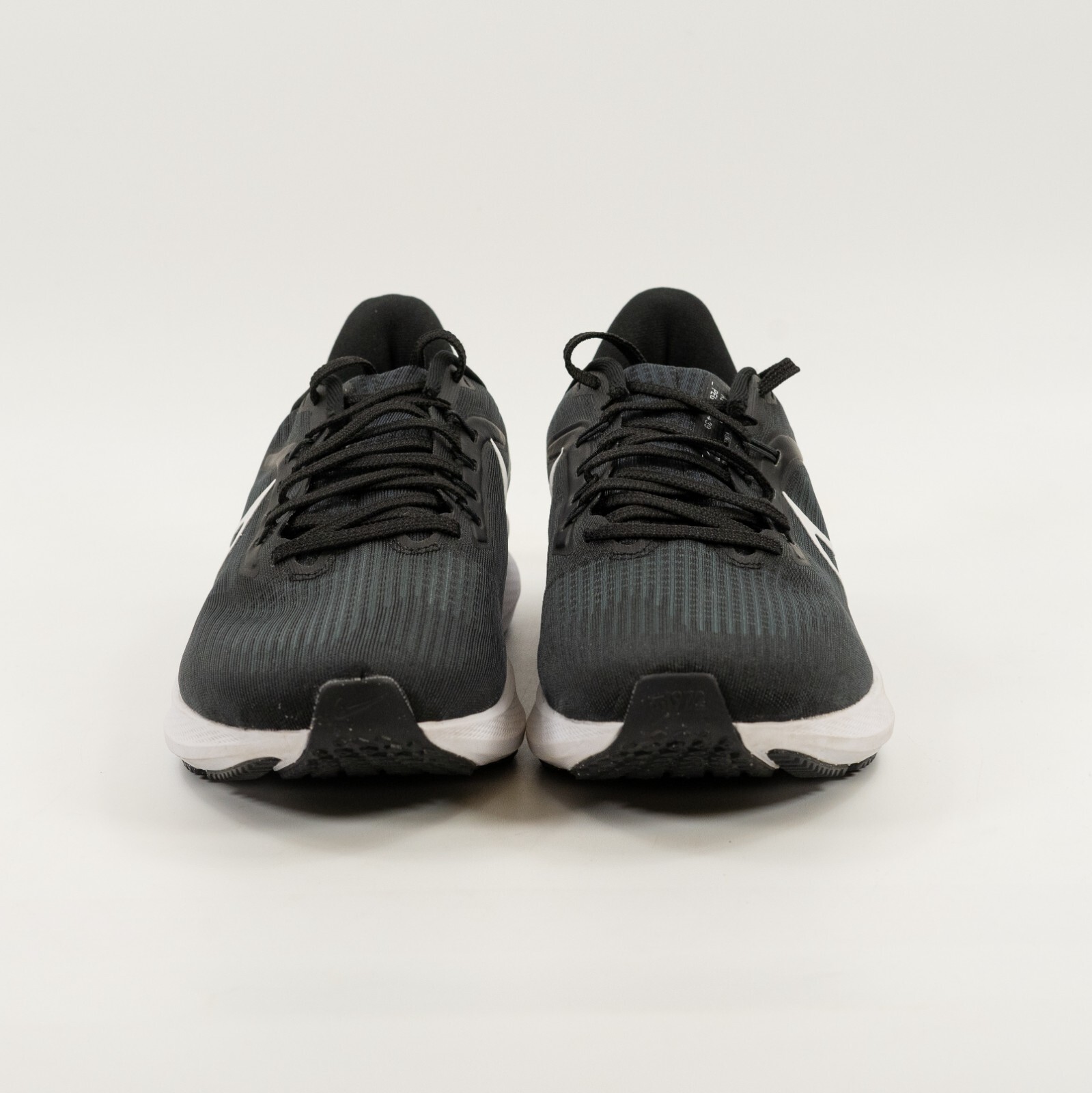 Nike Air Zoom Pegasus 39 ‘Black White’ DH4071-001 size 10 READ