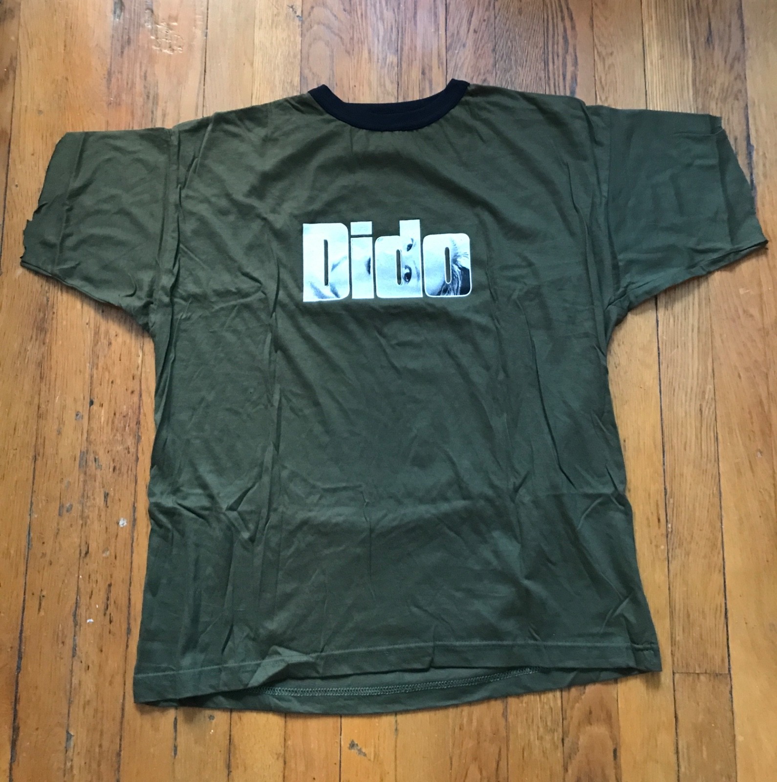 Dido Tour 2001 Dark Green T-Shirt