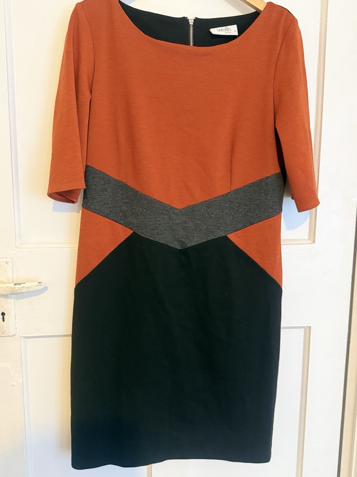 Wallis Petite Colour Block Dress UK 12 – Rust Red & Black Smart Occasion Dress