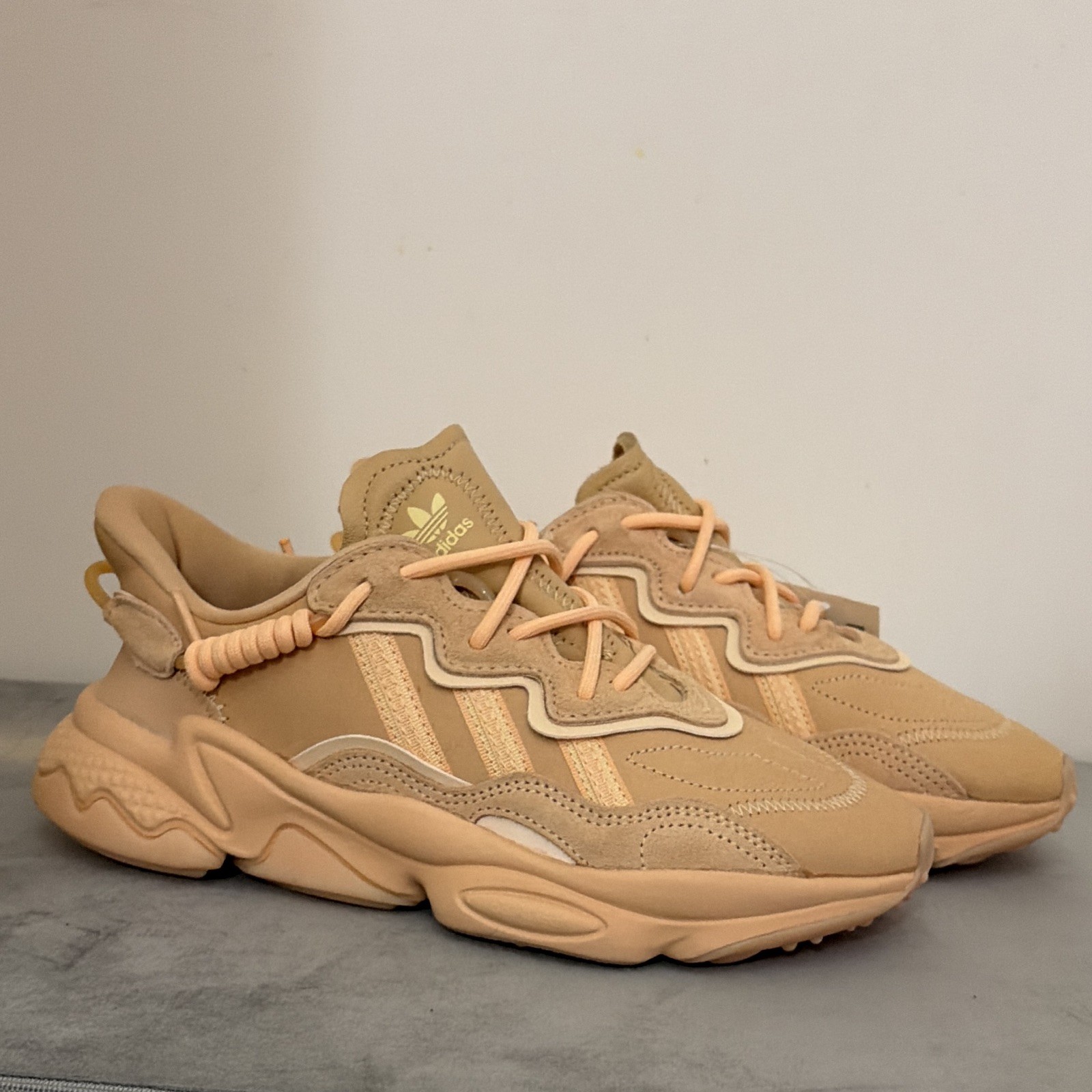 adidas Men’s Ozweego Brown Pale Nude Light Brown Solar Red EE6462 Sneakers