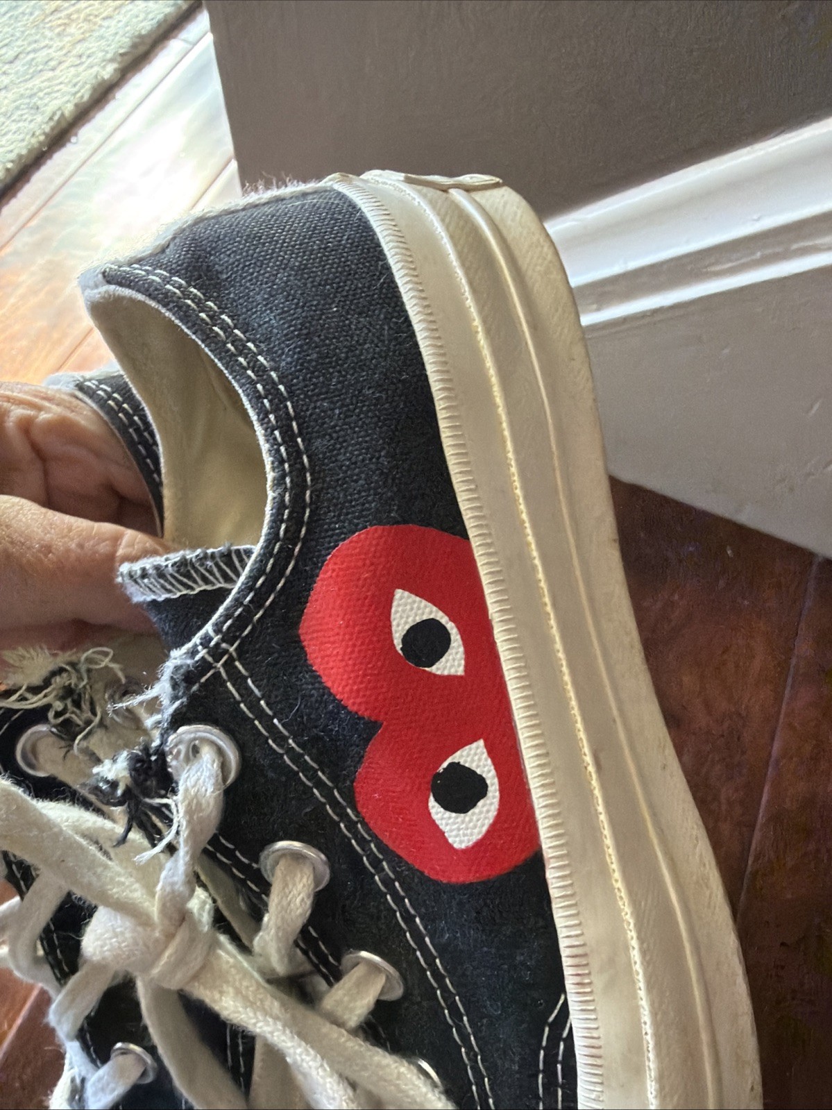 Converse x Comme des Garçons Play One Heart Black Chuck Sneakers W6 M4