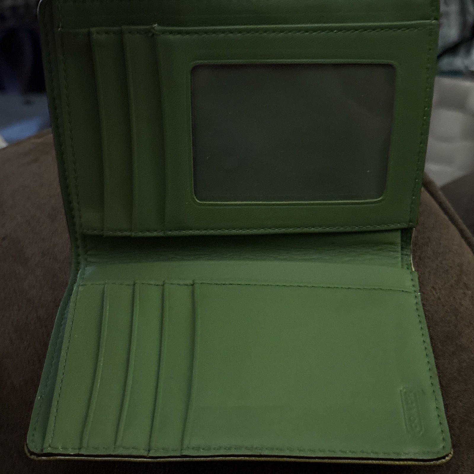 COACH Green/Beige Colorblock Bifold Wallet Turnlock Flap Zip Pocket ID