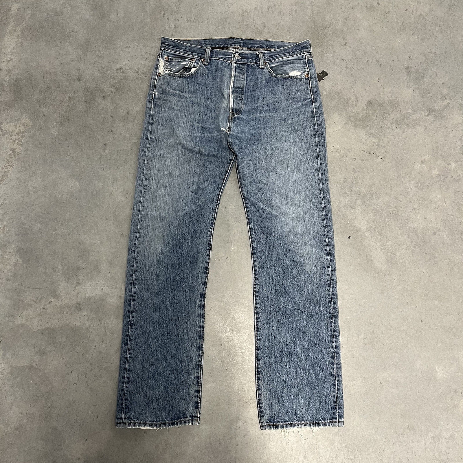 2000s Levi’s 501xx Button Fly Men’s Jeans Vintage Size 34×34