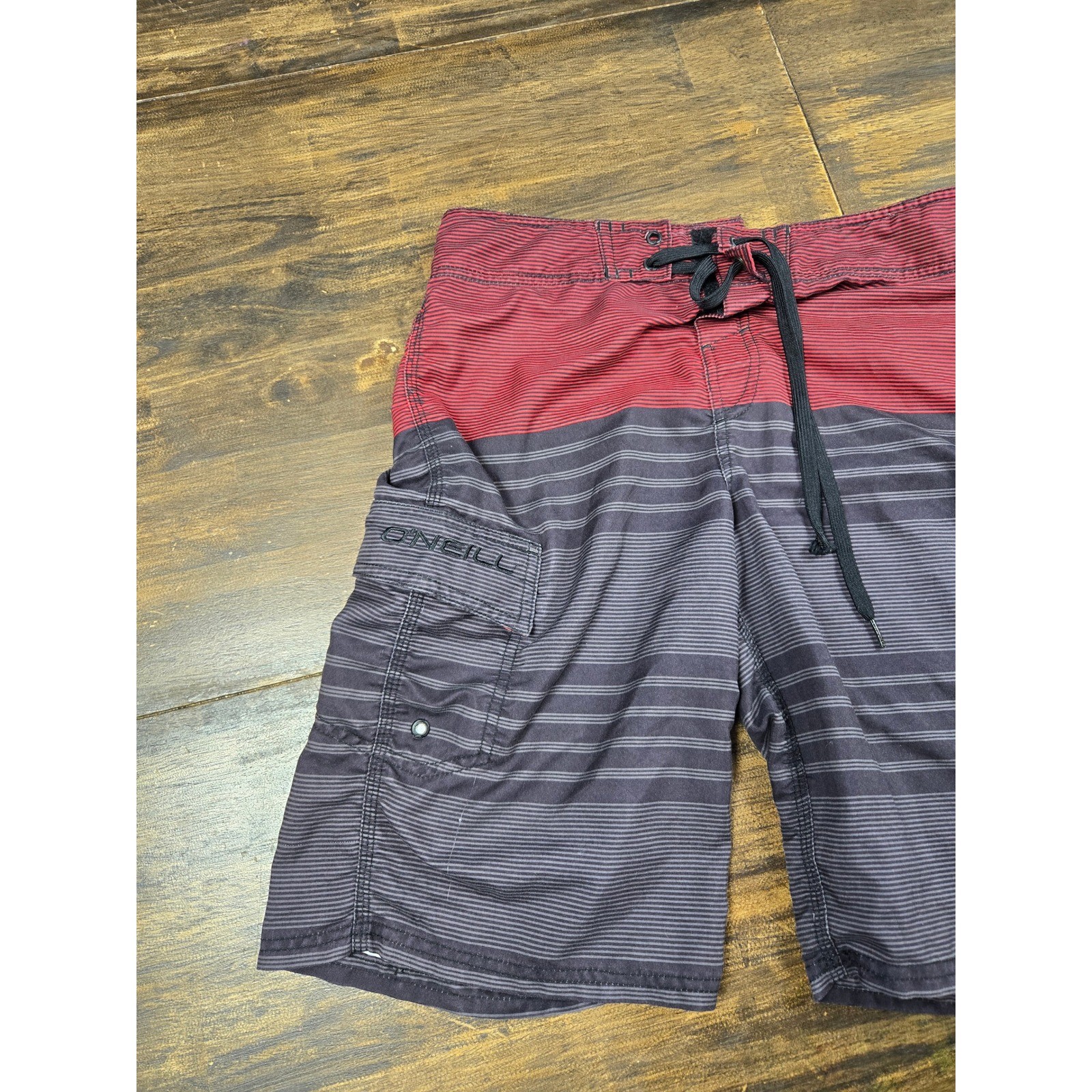 ONeill Mens Striped Board Shorts Red Charcoal Grey Cargo Pocket Size 29