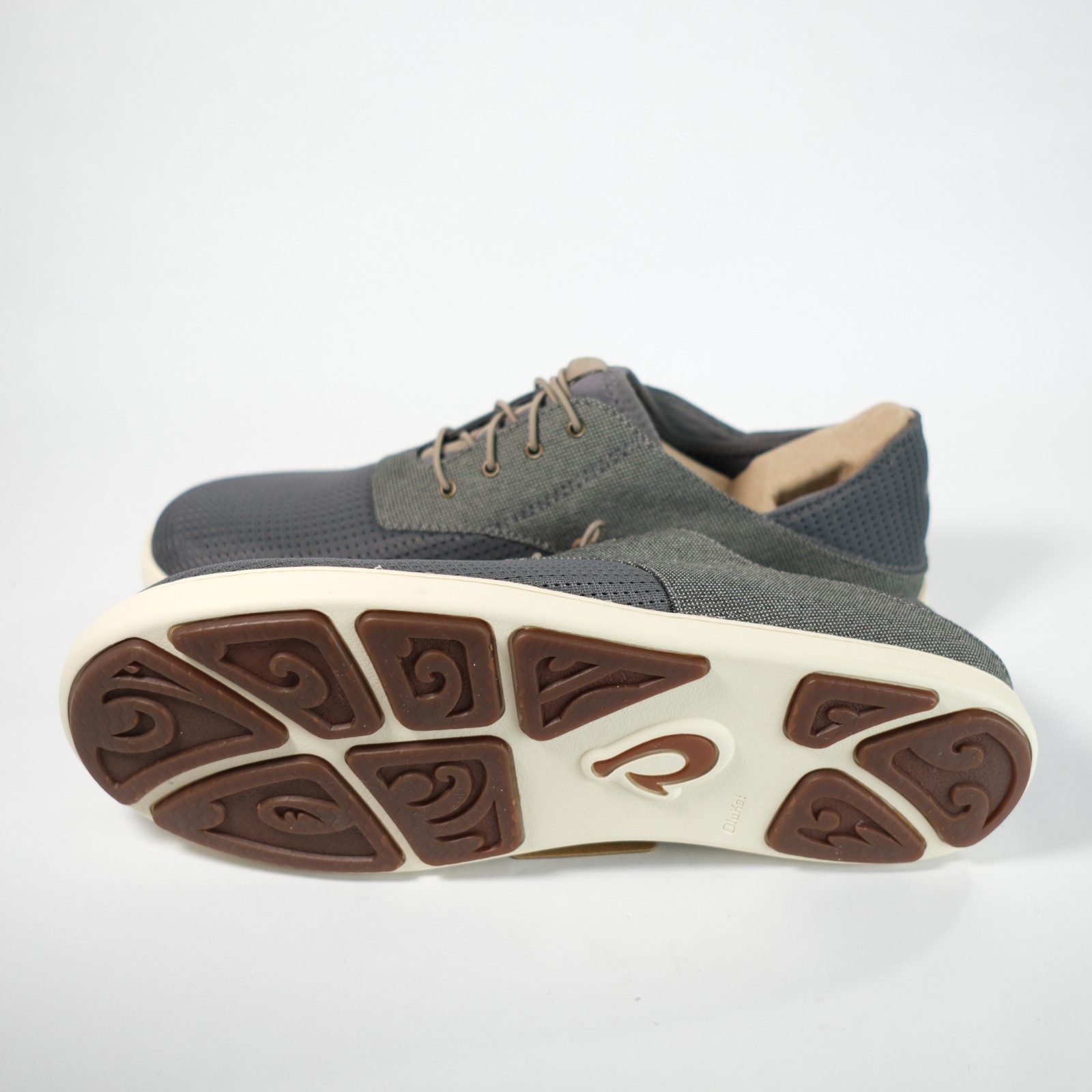 NWT OluKai Men’s Nohea Moku Charcoal Clay Mesh Lace-Up Shoes Size 12 NWOB