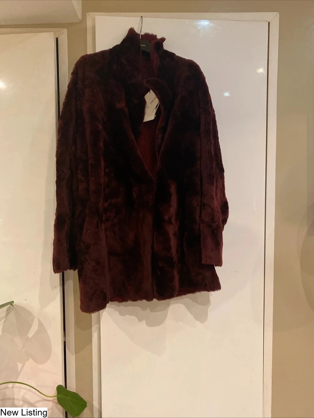 Theory Clarene reversible sheepskin short fur jacket M in claret red NEW #demure