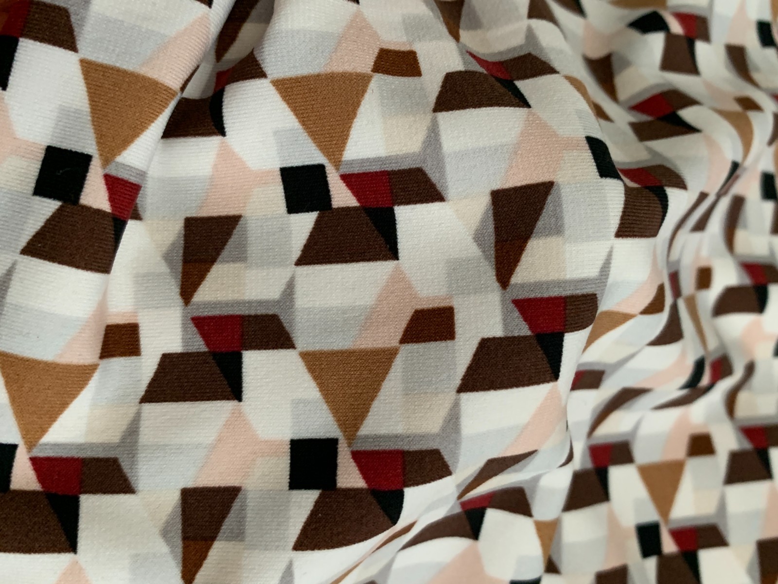 White House Black Market Medium Sleeveless Blouse Women’s Medium Geometric Print
