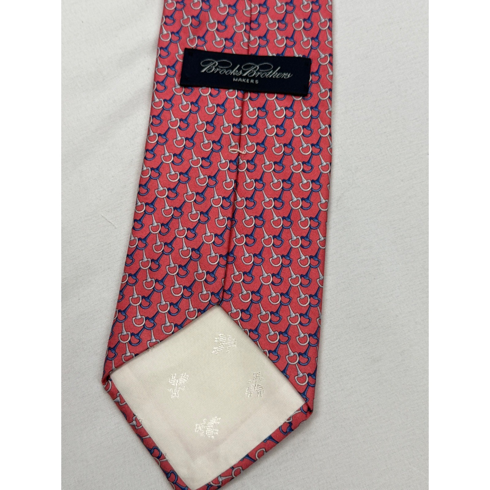 Brooks Brothers Necktie Men 60×3.75 Red Horsebit Stirrup Silk Equestrian Print