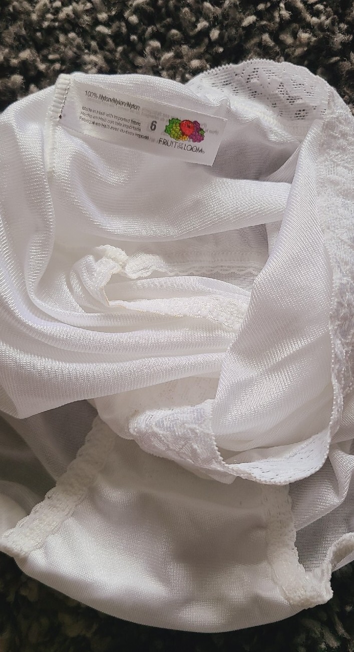 Vintage Fruit of the Loom 100% Nylon Panties Size 6 Wide Lace