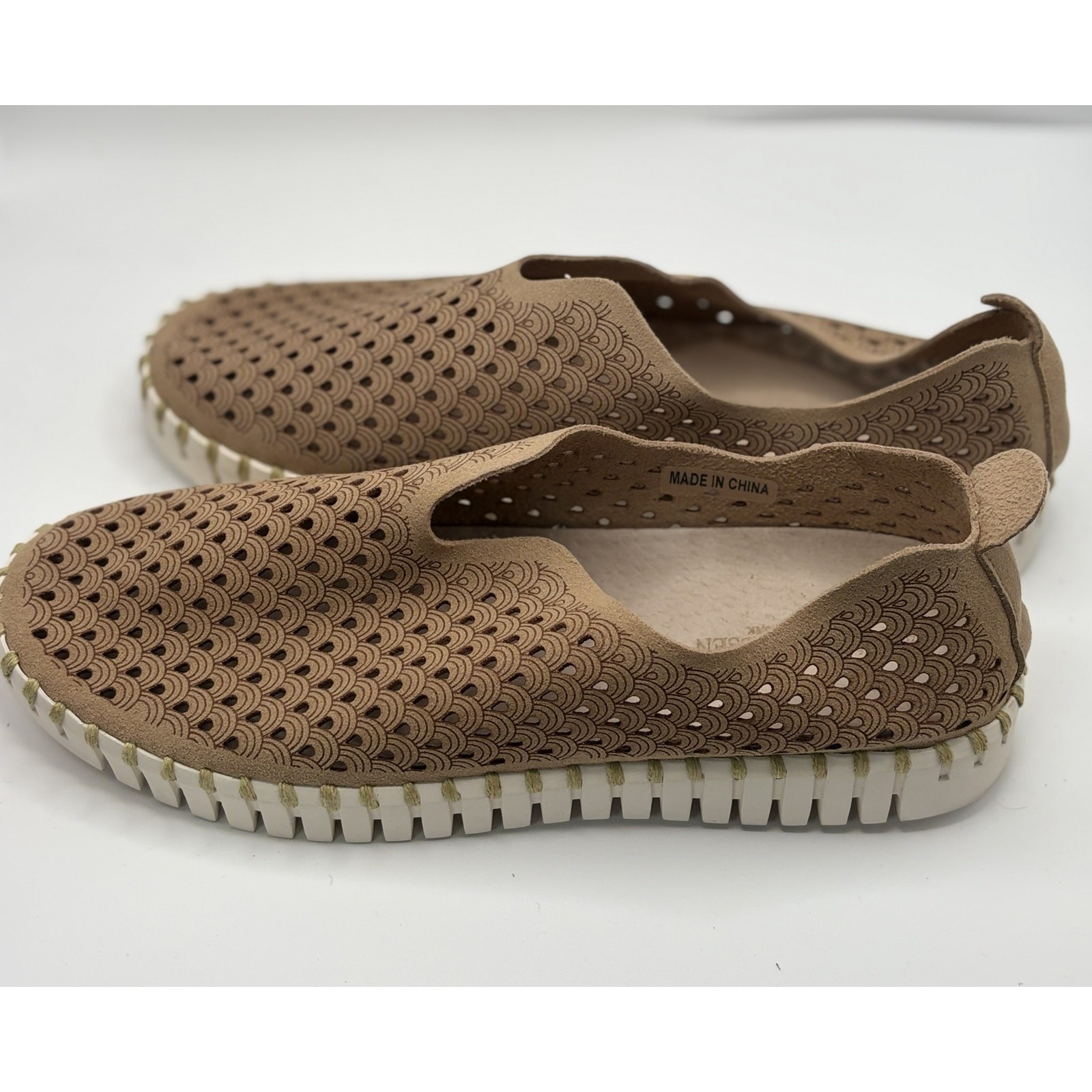 Ilse Jacobsen Hornbæk Tulip Latte Laser Cut Slip-On Flats EU 40 US 9-9.5 Comfort