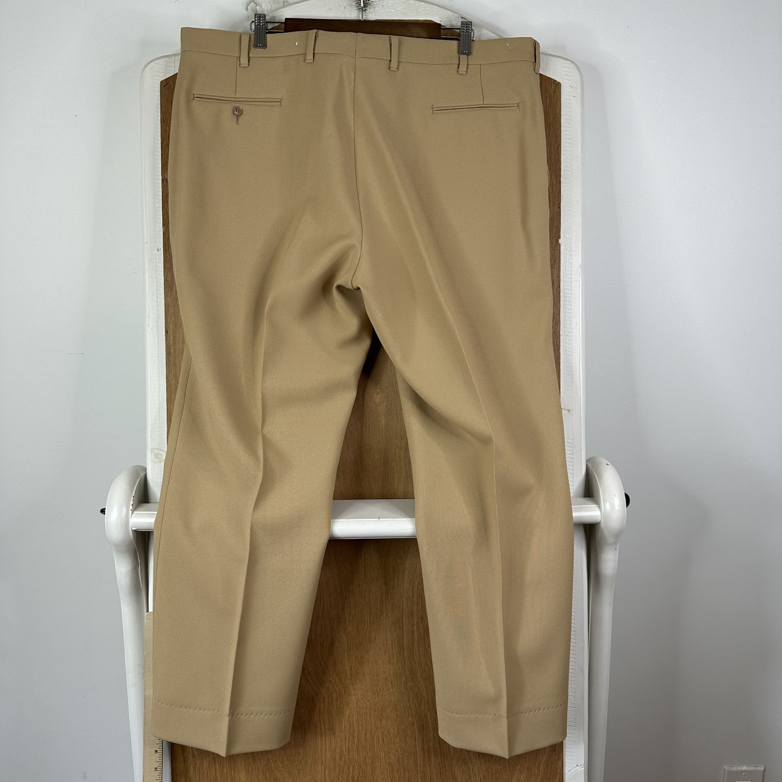 Hardwick Suit Mens 48R Tan 2 Button Gold Accents 100% Polyester Pants 40×29 Flat