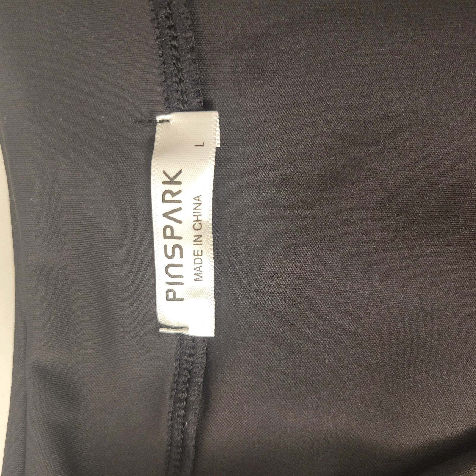 Women’s Black Full Zip Athletic Jacket Thumbhole Performance Activewear Size L