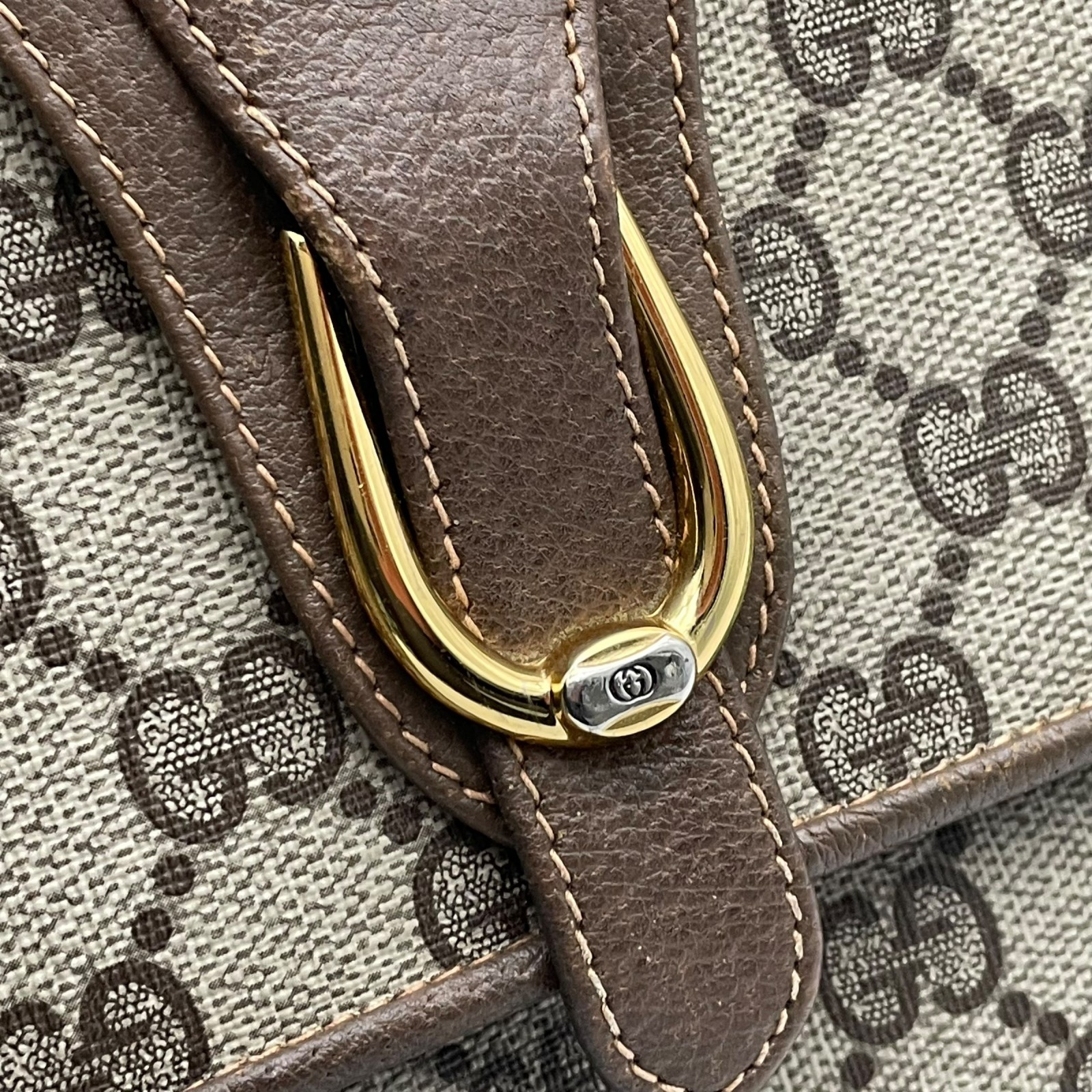 Authentic GUCCI GG Plus PVC Leather Shoulder Bag Messenger Grey Brown Gold