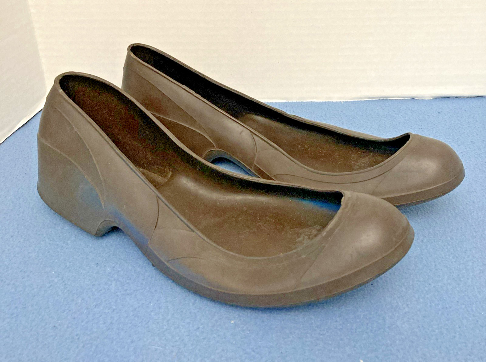 Vintage Tingley Women’s Brown Rubber Low Overshoes USA – Size Large