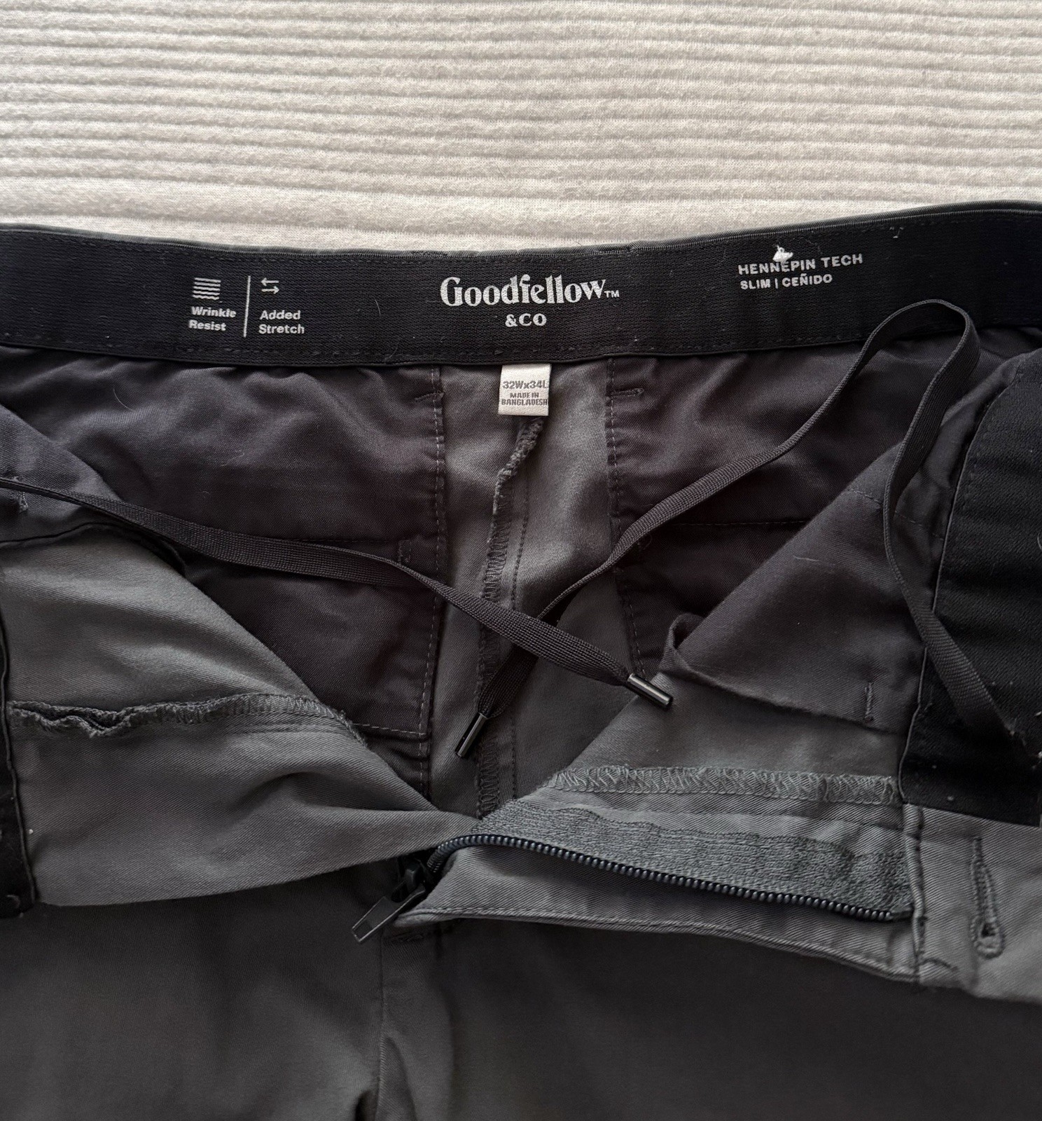 Goodfellow Hennepin Tech Mens Slim Fit Chino Pants 32×34 Charcoal Stretch Zipper