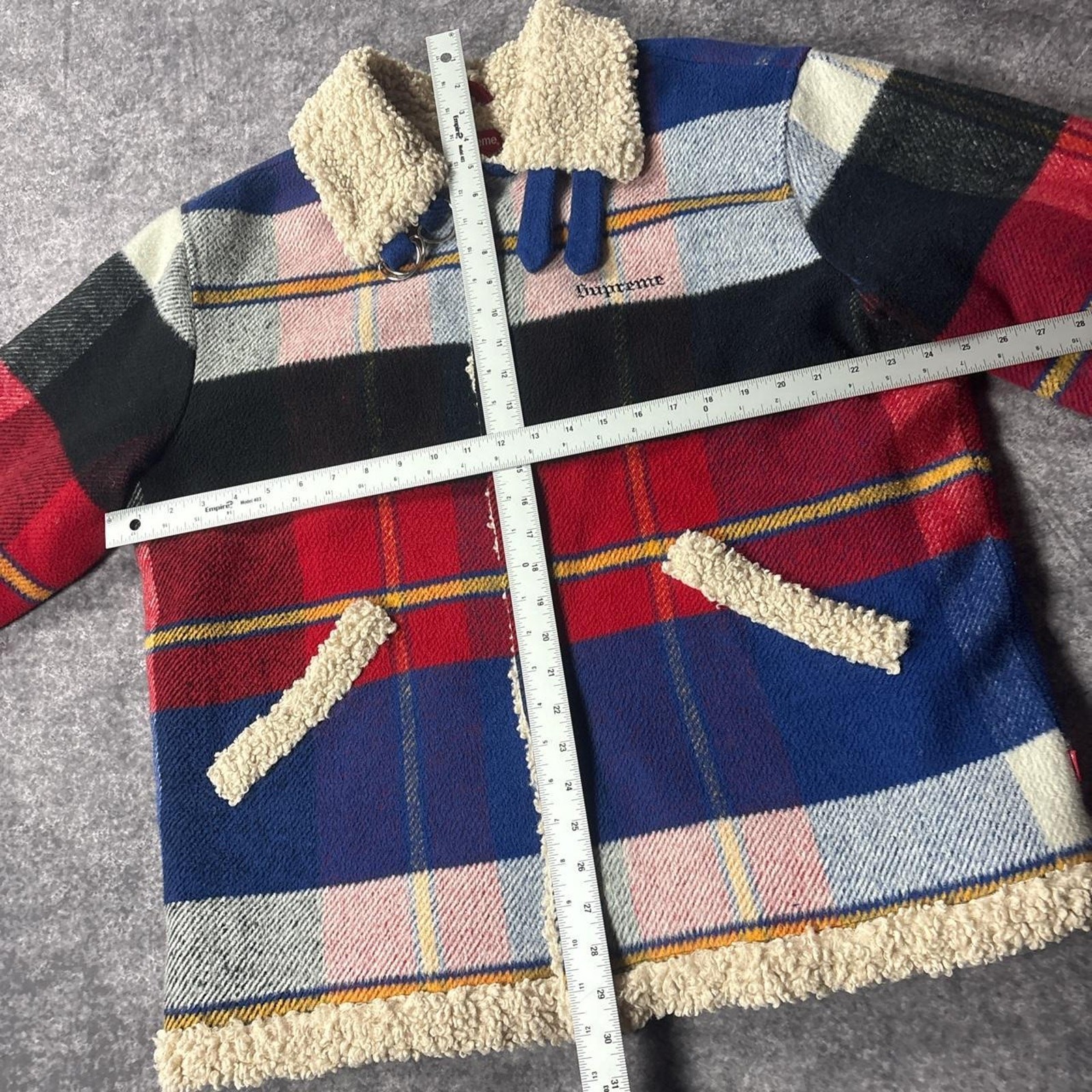 Supreme Men’s FW17 Plaid Bomber Jacket Size XL Hypebeast Streetwear