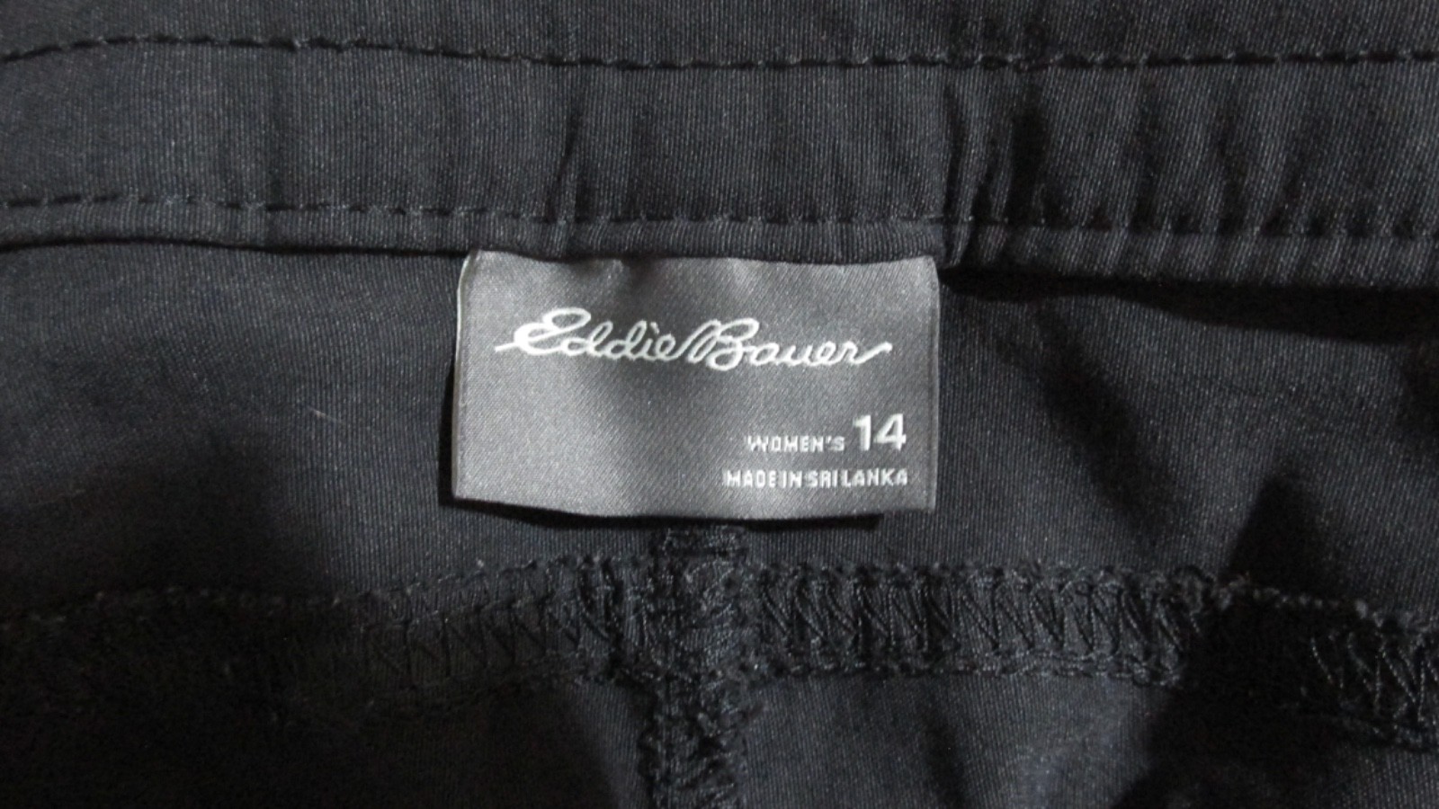 Eddie Bauer Pants Women’s Sz 14 Black Stretch Capri w/Adjustable Bottom