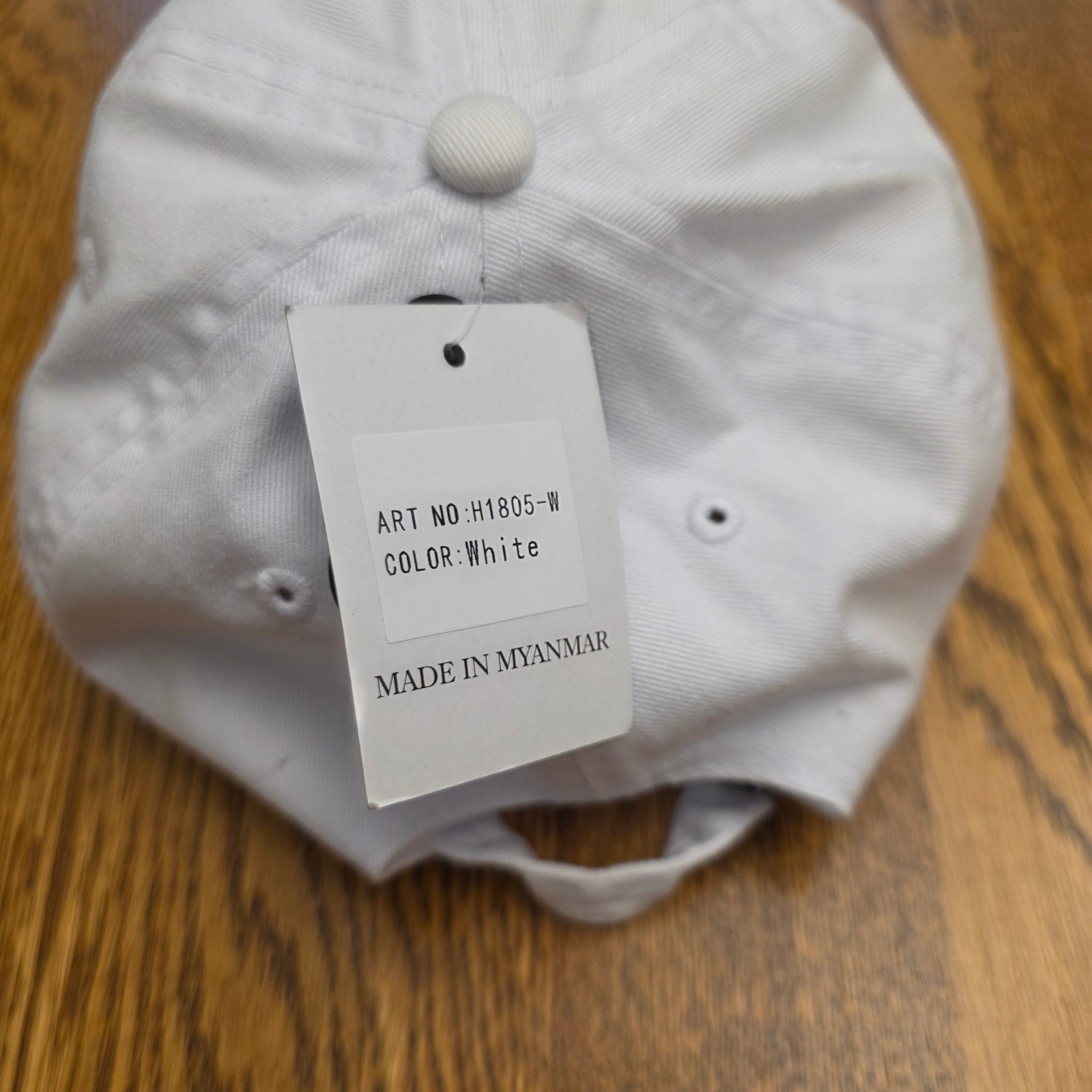 Gelante White Twelve Oaks Tree Embroidered Cotton Adjustable Baseball Dad Hat