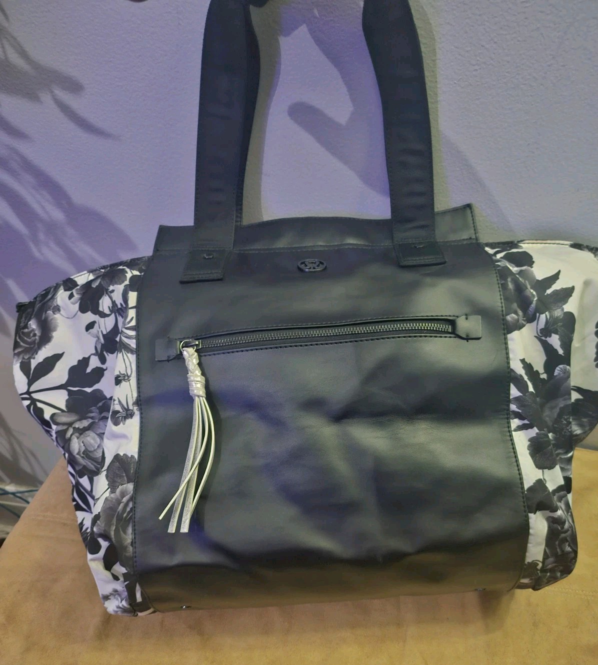 Lululemon Carry Me Om Tote Black White Floral Gym Bag **No Strap** Large -Rare