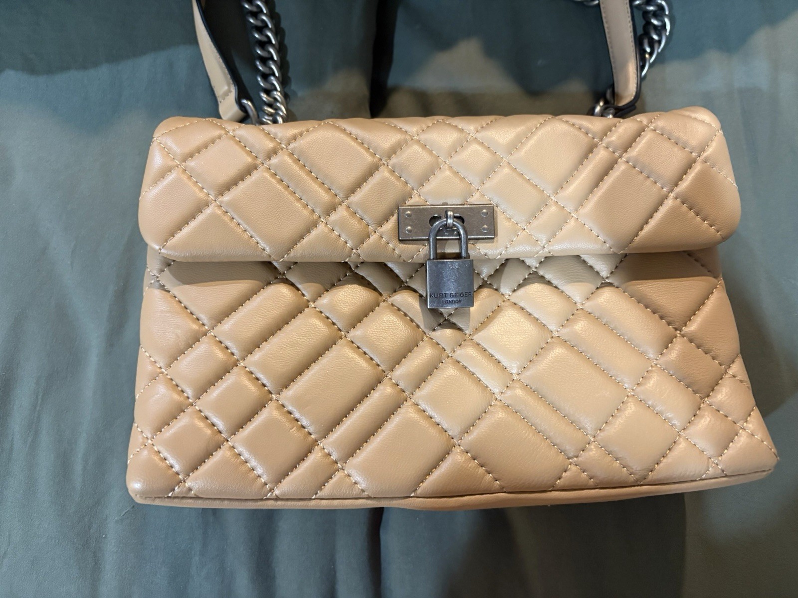 Kurt Geiger Brixton Lock Shoulder Bag In taupe/beige In Excellent Condition.