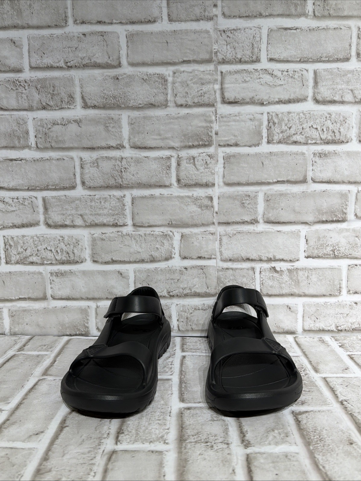 Teva Men’s Hurricane Drift Hiking Outdoor Sandals Black 1124073/BLK Sz 7