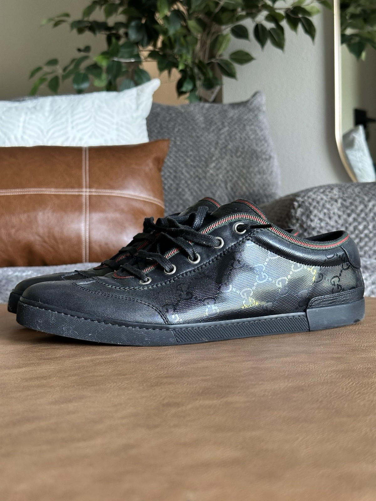 Gucci GG Supreme Monogram Low Top Sneakers Black Red Green Size 41