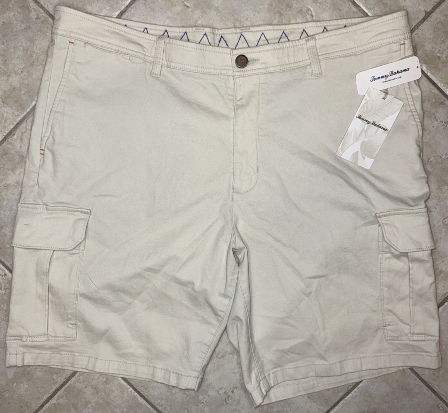 Tommy Bahama Cabo Coast Cargo Shorts Stretch Men 40 Chino 9″ Bleached Sand NWT