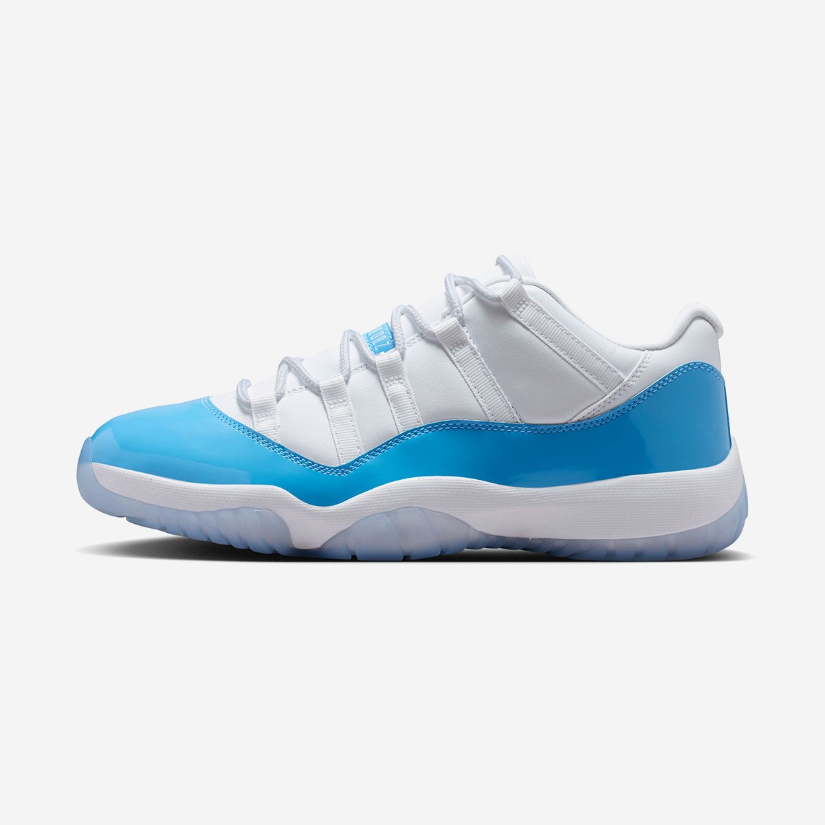 Jordan Air Jordan 11 Retro Low FV5104 Authentic NIB