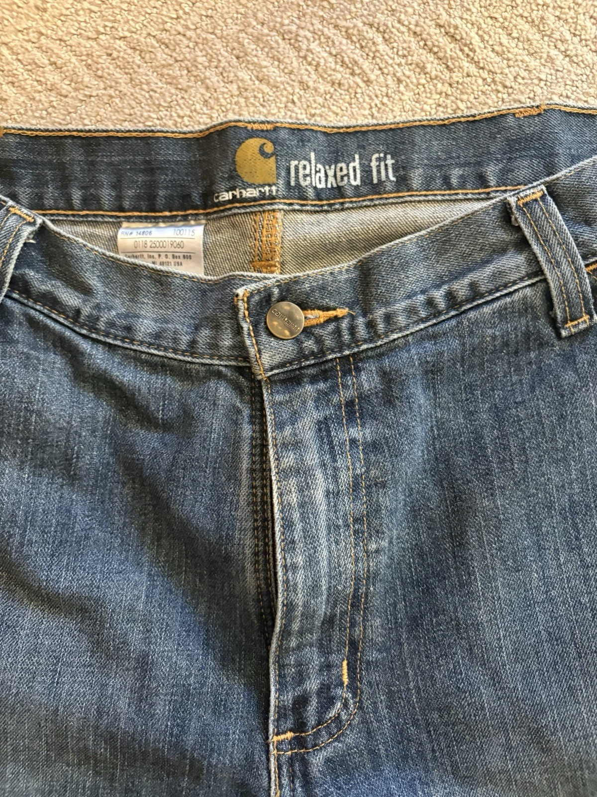 Carhartt Relaxed Fit Work Jeans Men’s Size 34 X 32 Blue Denim