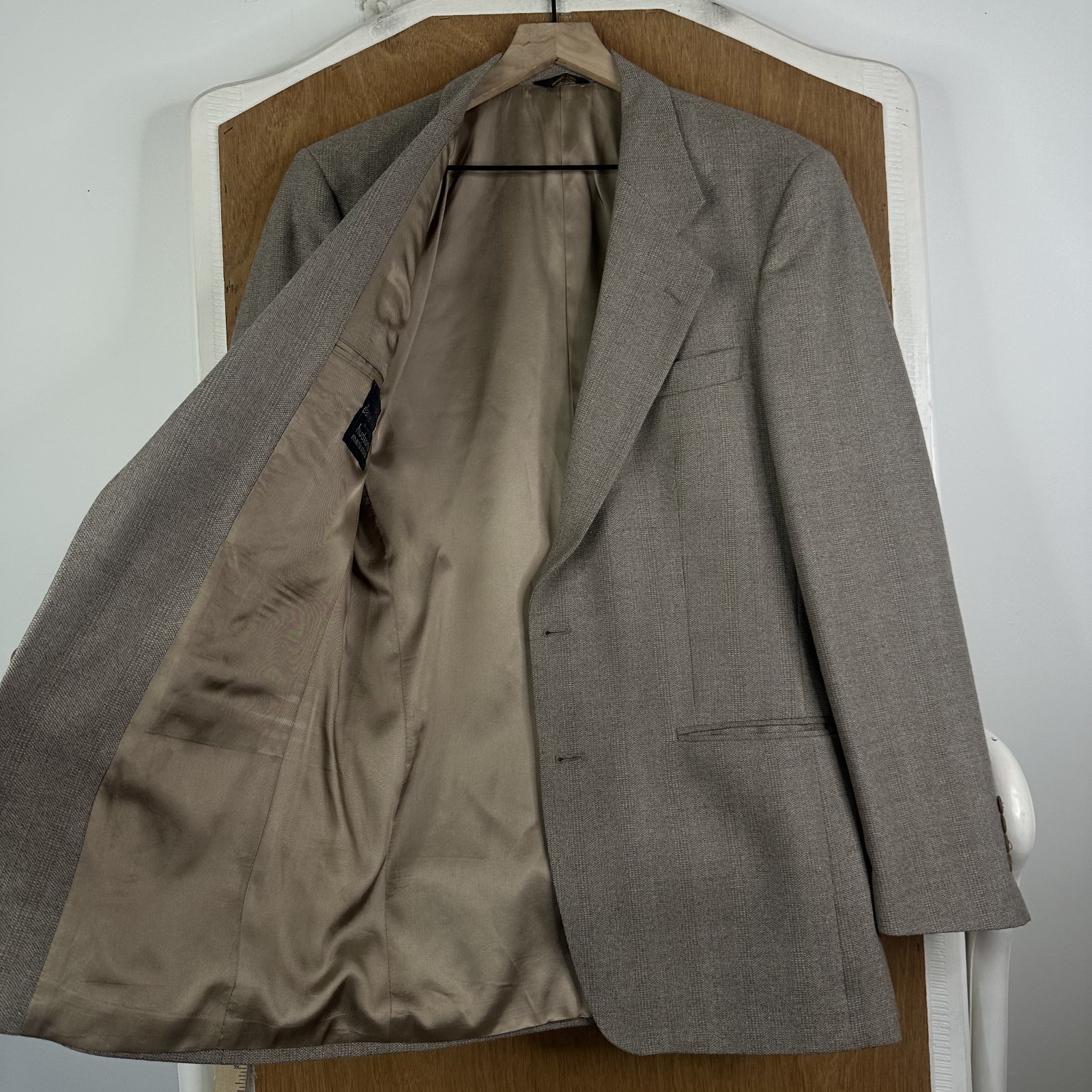 Daniel Hechter Suit Mens 38R Tan 2 Button 100% Wool Pants 34×30 Pleated Canvased