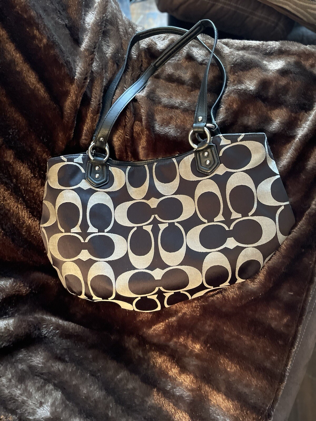 Coach CC Monogram Gallery Tote Bag Signature Canvas Excellent Offer