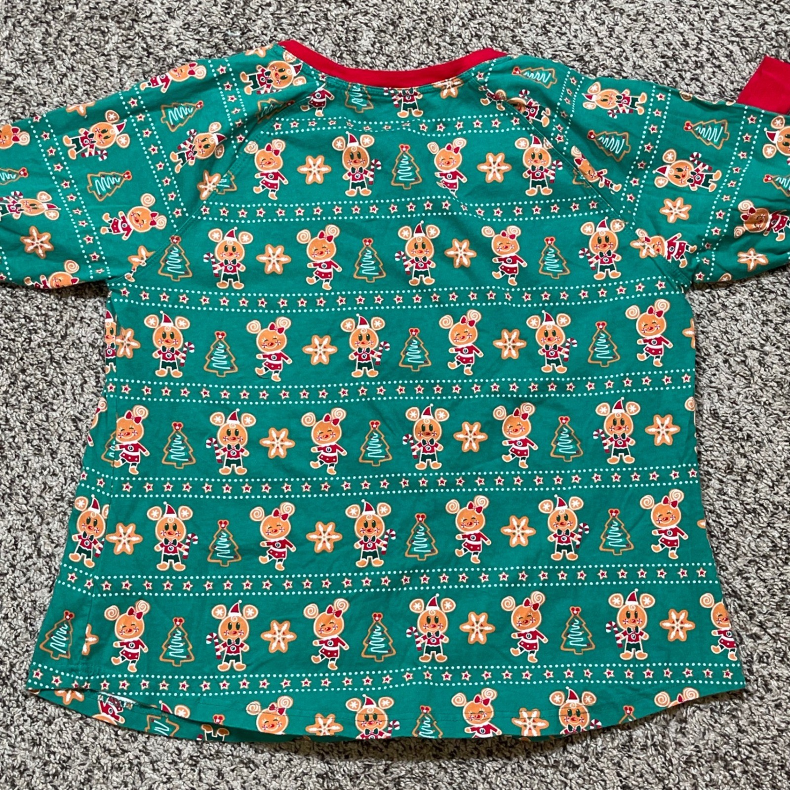 Disney Store Mickey Mouse & Friends Green Holiday Pajamas Set XL Gingerbread